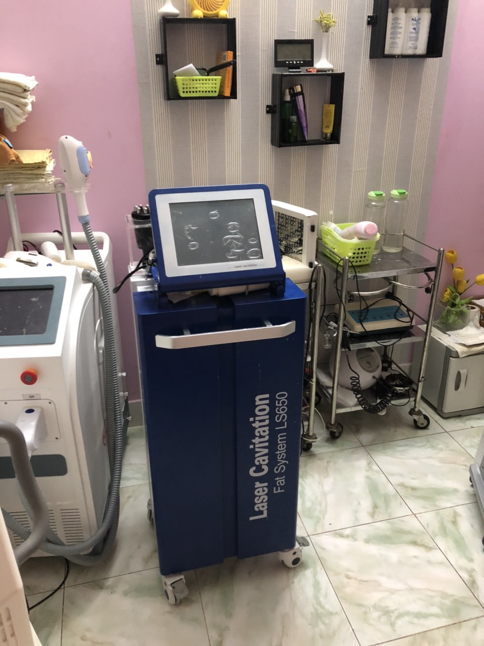 Máy móc thẩm mỹ